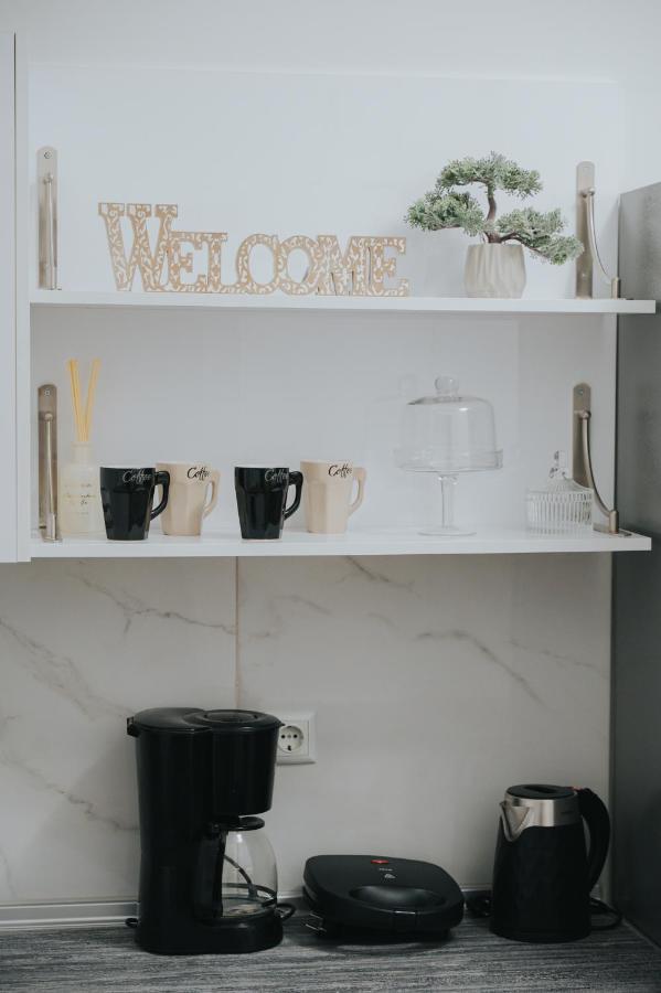 Comfy And Stylish Apartment Thessaloniki Buitenkant foto