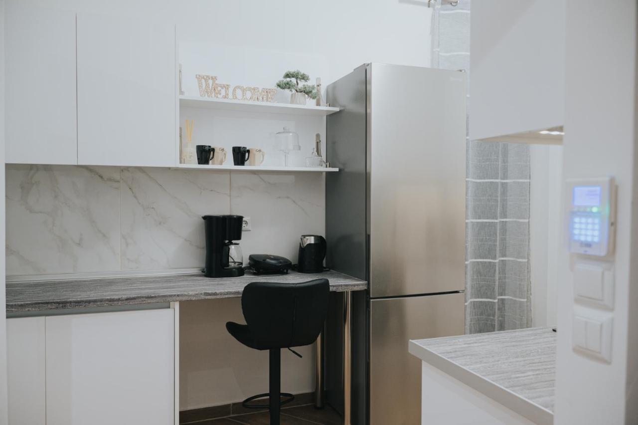 Comfy And Stylish Apartment Thessaloniki Buitenkant foto
