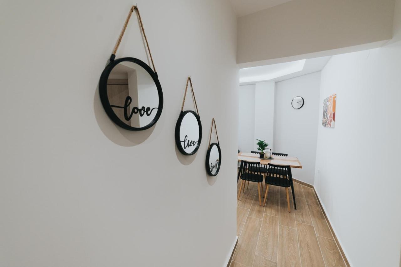 Comfy And Stylish Apartment Thessaloniki Buitenkant foto