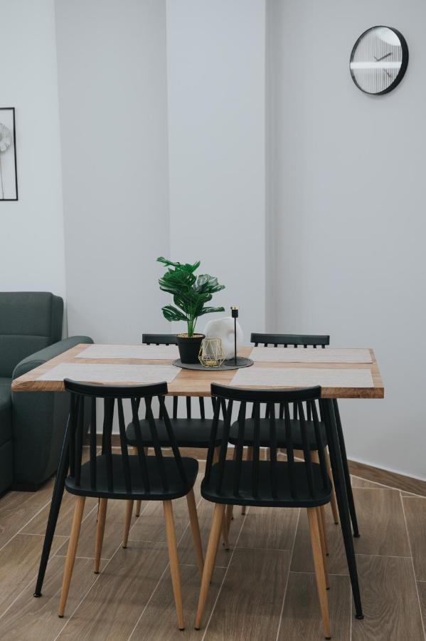Comfy And Stylish Apartment Thessaloniki Buitenkant foto