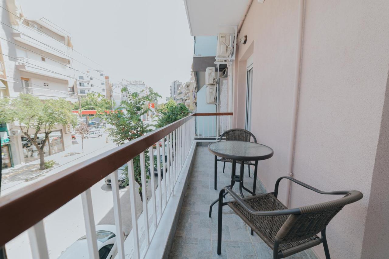Comfy And Stylish Apartment Thessaloniki Buitenkant foto