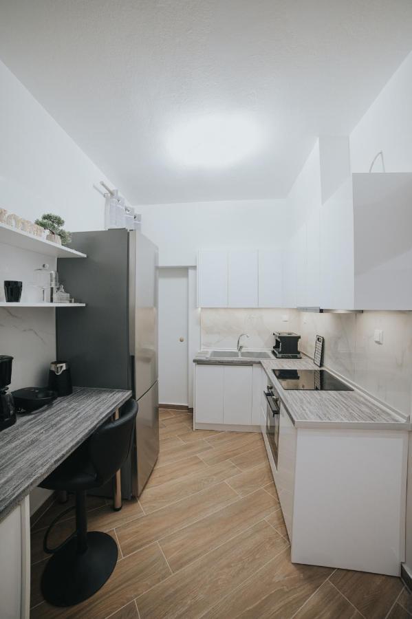 Comfy And Stylish Apartment Thessaloniki Buitenkant foto