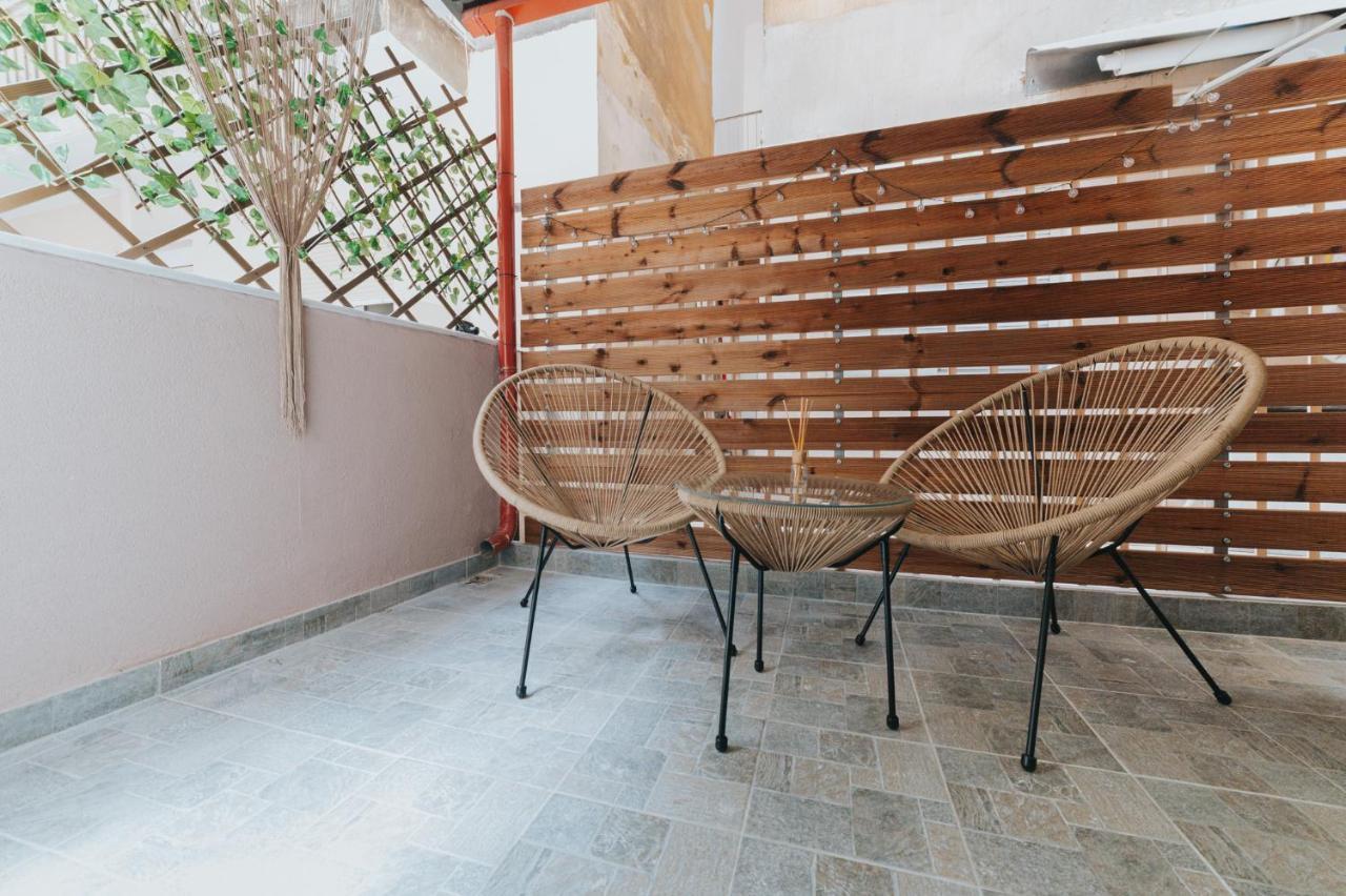 Comfy And Stylish Apartment Thessaloniki Buitenkant foto